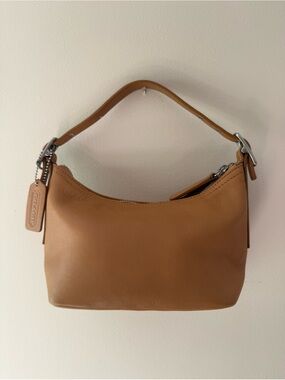 Coach Vintage Legacy West Demi Pouch Leather Mini Baguette in Camel/Tan